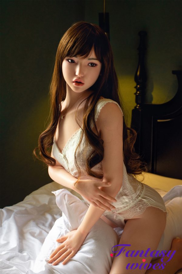 151cm (4ft11) A-cup Silicone Sex Doll - Betty - Image 5