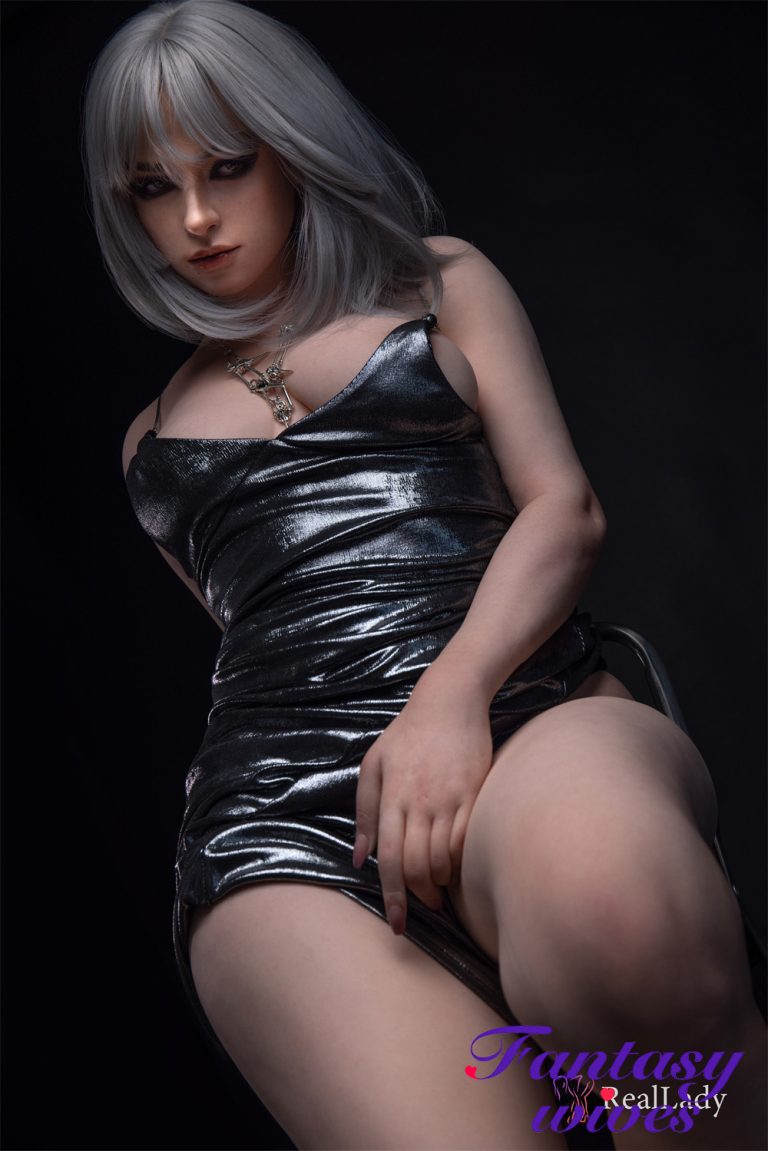 1P8A4120