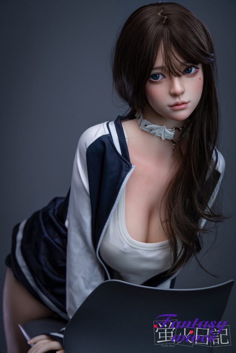 1P8A4388