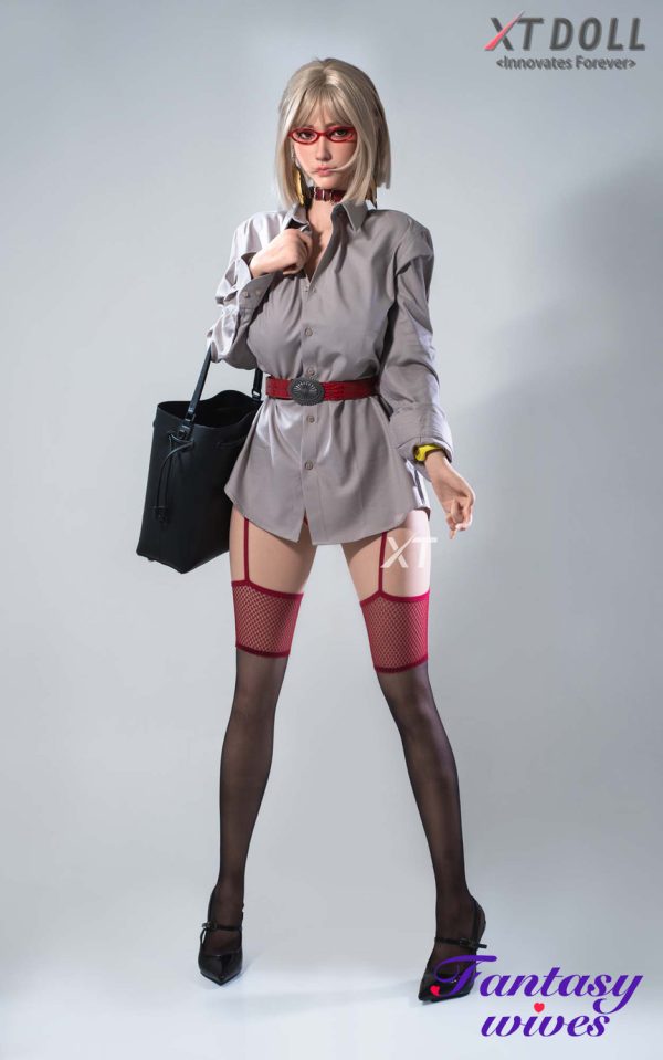 165cm (5ft5) E-cup Silicone Sex Doll - Luna - Image 3