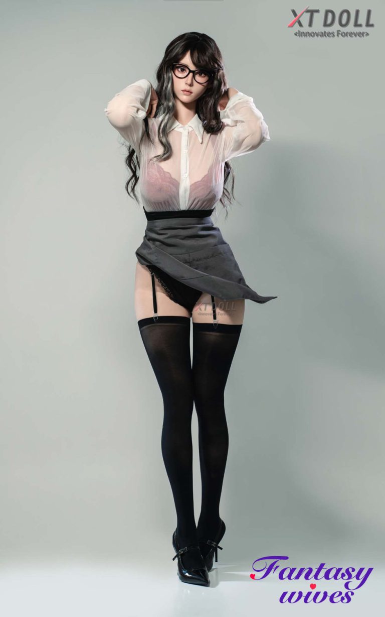Lucy (12)