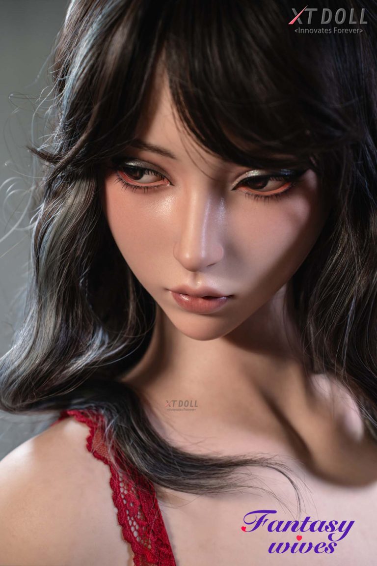 Lucy (22)
